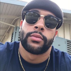 Meet your Posher, Anthony